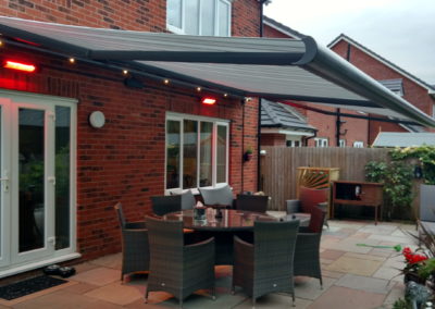 patio awning with heater