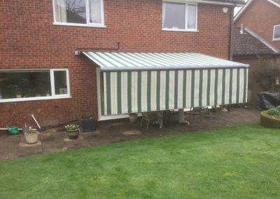 patio awning with screen