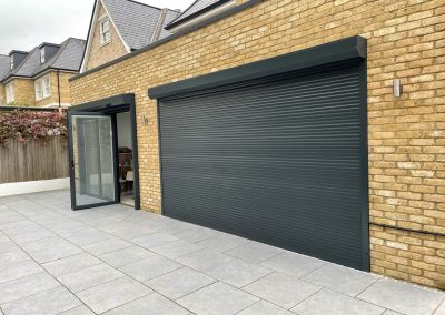 EX41 Anthracite Shutters